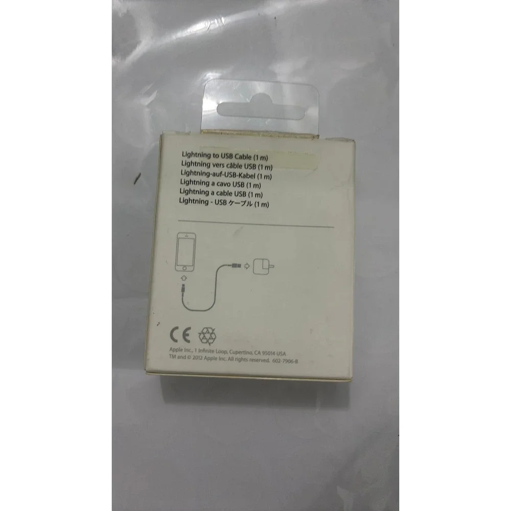 BRAND NEW APPLE CHARGING CABLE